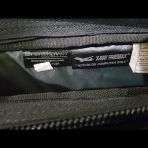 Laptop bag X-ray friendly. Great condition.